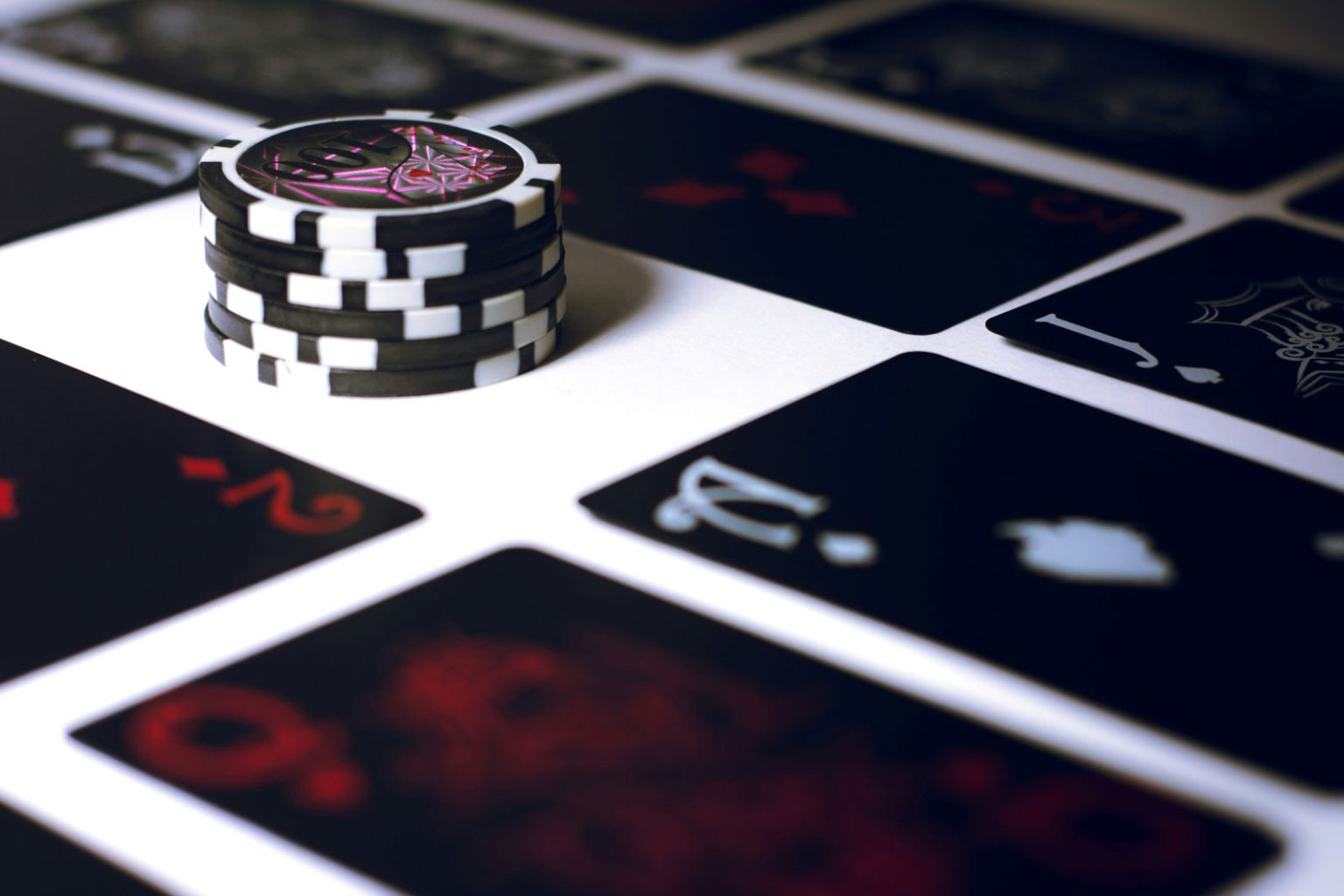 The Legal Landscape of Luck: Online Casino Laws in Iceland Explained