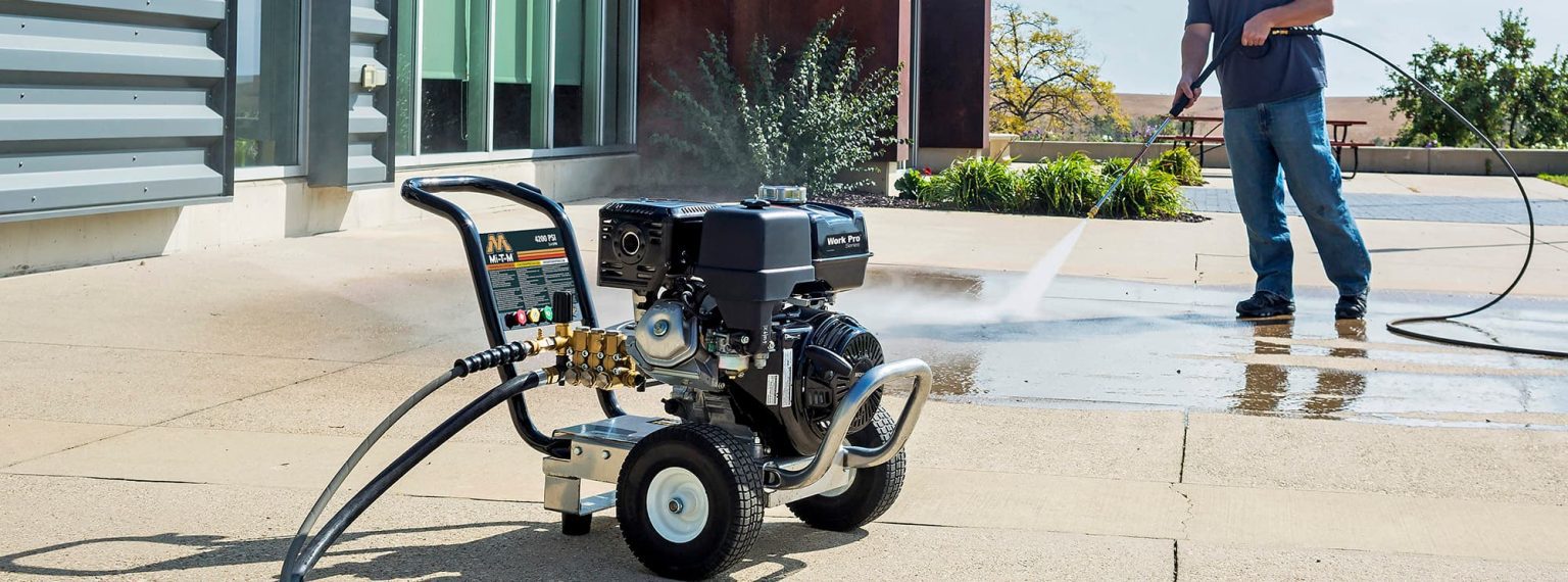 Why a 3200 PSI Pressure Washer is the Sweet Spot for Commercial Cleaning