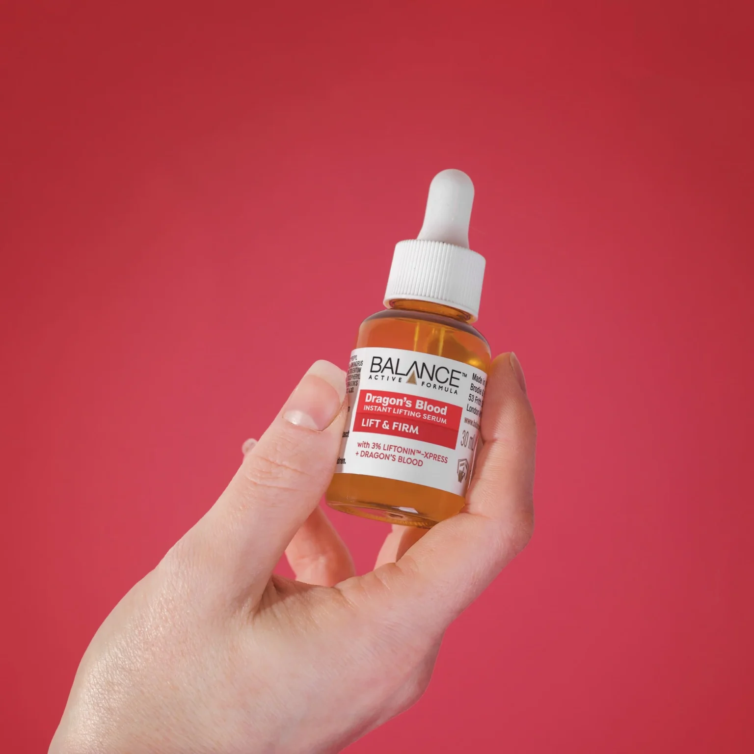 Dragons Blood Serum vs. Conventional Actives: How It Compares to Vitamin C, Retinol, and Hyaluronic Acid